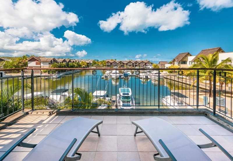 Apartment in Black River - La Balise Marina - Duplex by Horizon Holidays