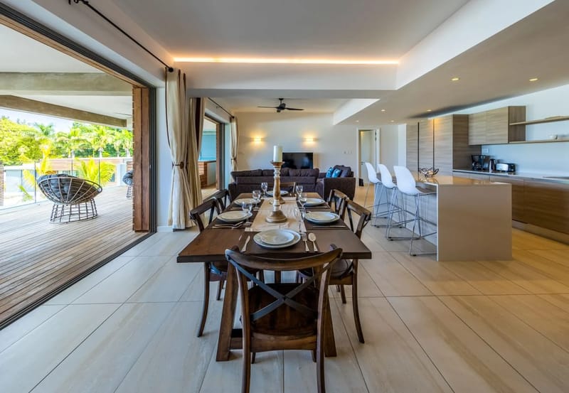 Apartment in Black River - Manta Cove - Premium Apartment by Horizon Holidays