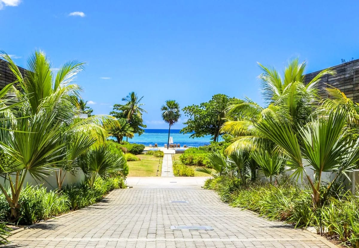 Apartment in Black River - Manta Cove - Premium Apartment by Horizon Holidays