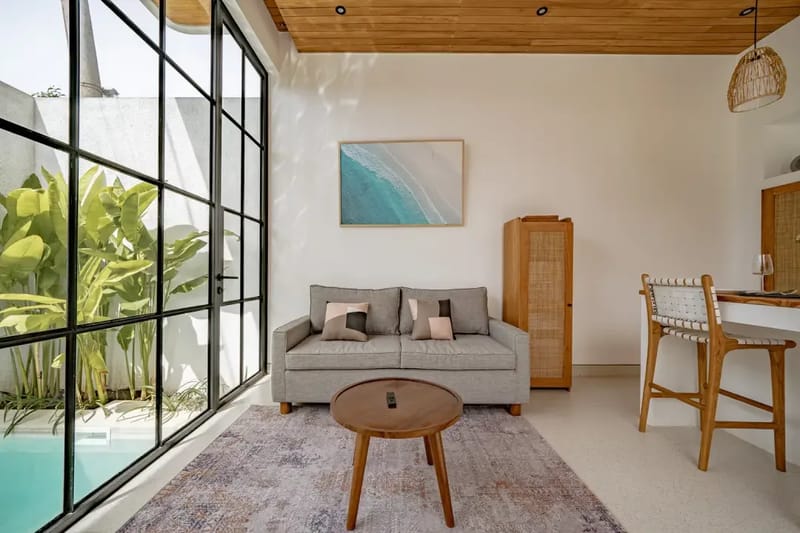 Photo 2 - Villa Sunny Day Suites