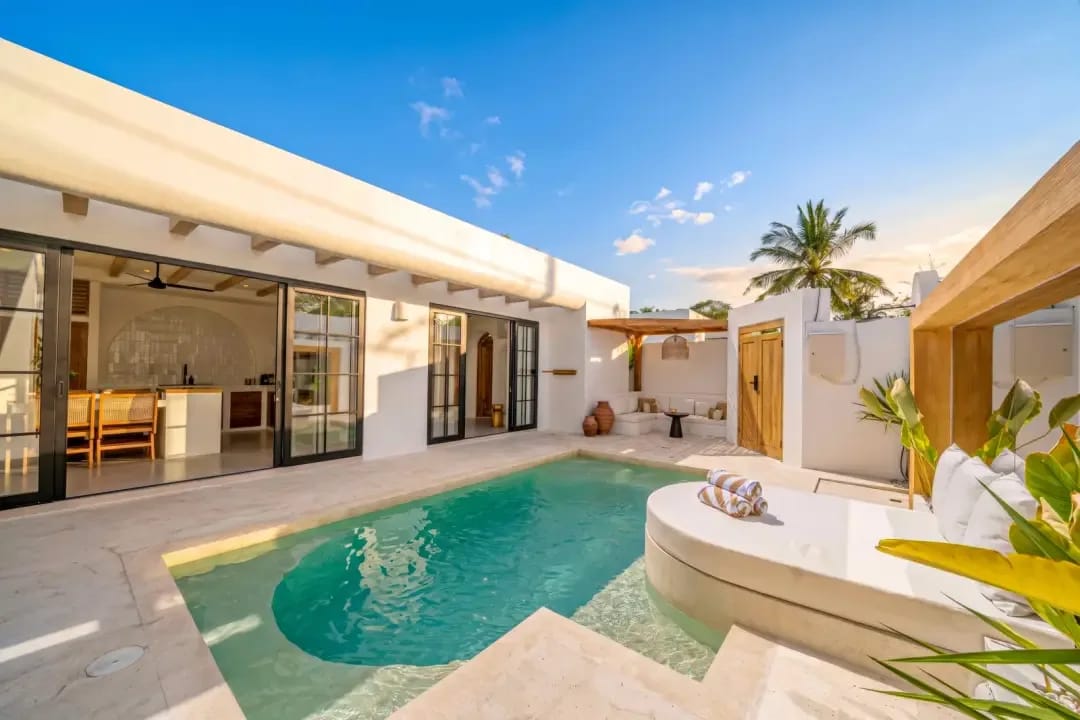 Villa Viora Uluwatu - Villa Raya & Villa Viora Uluwatu