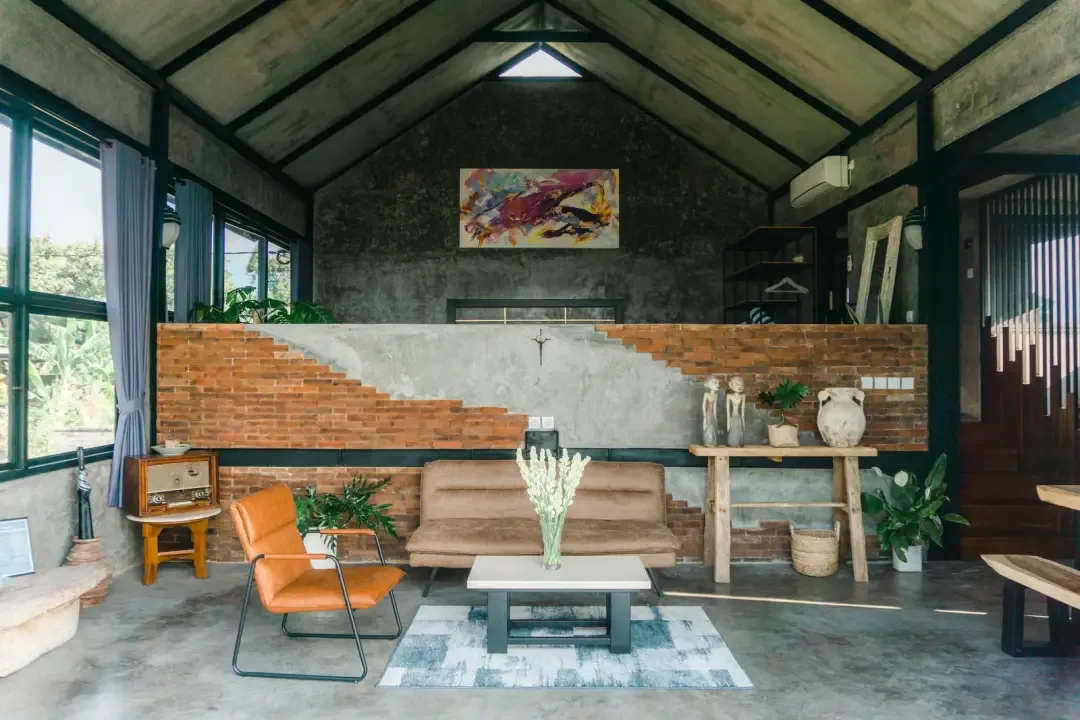 Photo 2 - EJ House