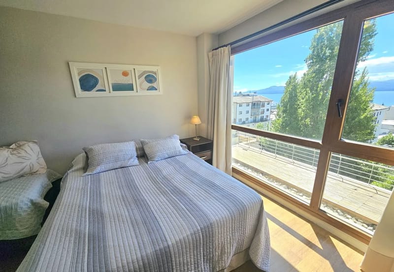 Monoambiente en San Carlos de Bariloche - Terrazas del Lago I F con vista al lago Nahuel Huapi