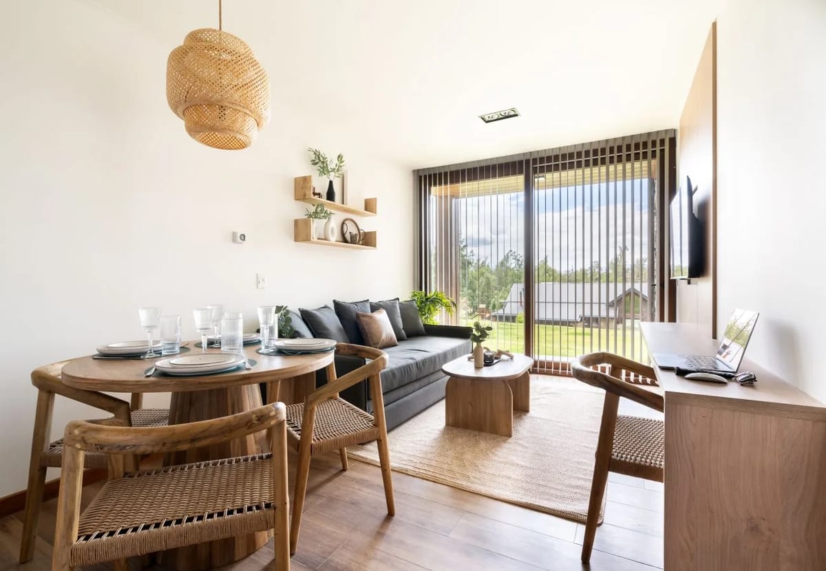 Departamento en San Carlos de Bariloche - Acogedor refugio en Melipal | Jardín, parrilla y piscina