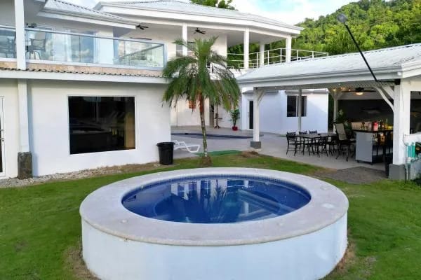 Casa Blanca, propiedad frente a la playa · 5