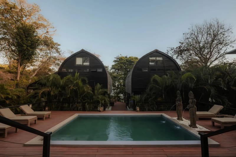 AIR - Upper Flat by 4 Elements - Contadora Island