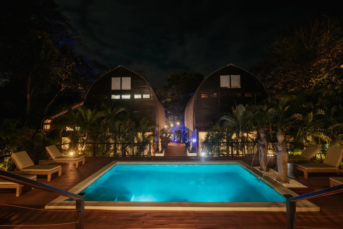 AIR - Upper Flat by 4 Elements - Contadora Island