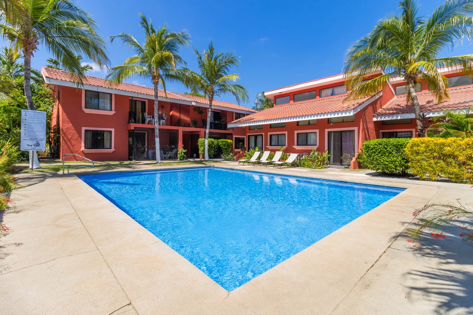 Las Palmas Condo: Pool & Beach - 2 Bedroom 2 Bath