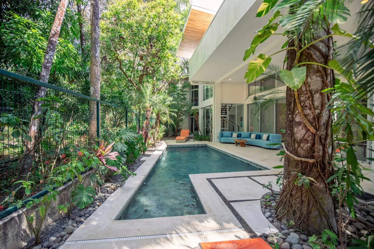 Neomar Casa principal + Apartamento · 5