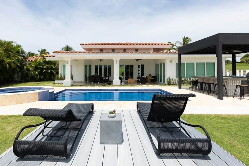 The Golf Oasis Villa by AcoModo @VistaMar