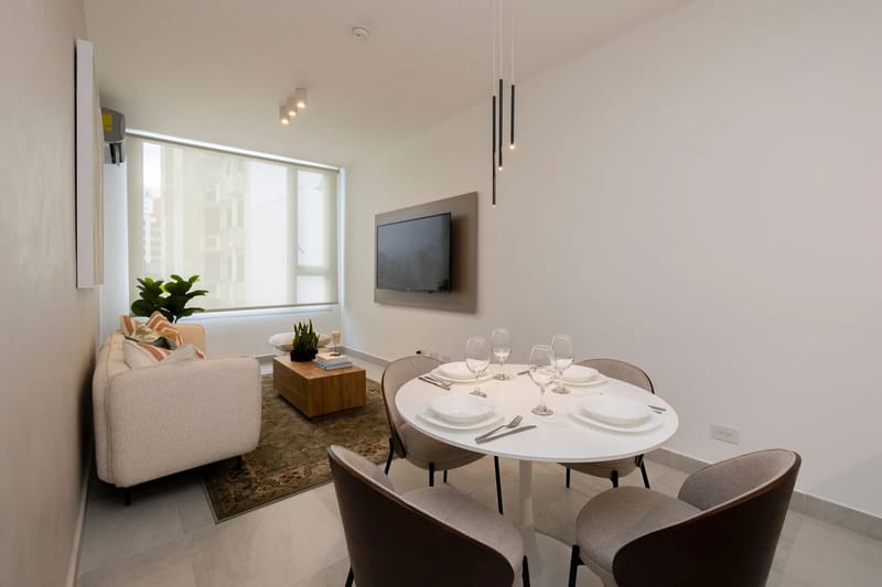The Chic Condo by AcoModo +45 days minimum