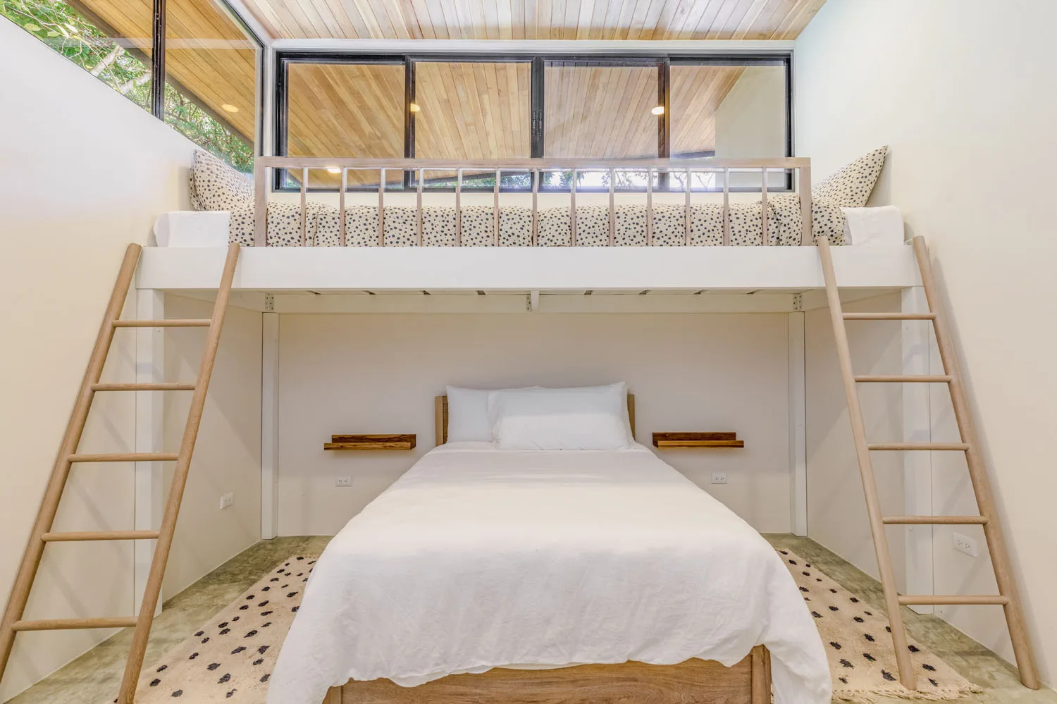 Dormitorio familiar con literas