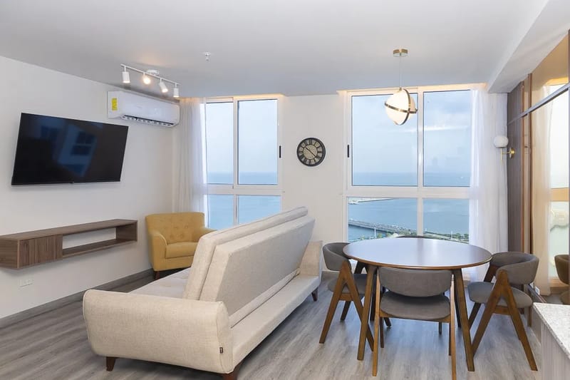 The Metropolitan View Condo - Oceant Front