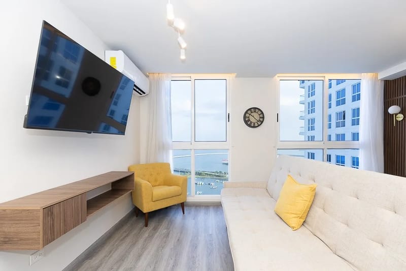 The Metropolitan View Condo - Oceant Front
