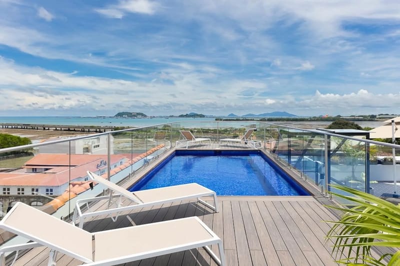 The Elegant Condo by AcoModo @Casco Viejo