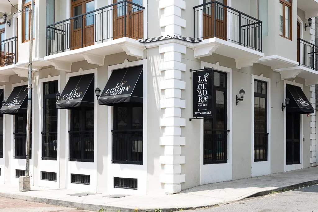The Elegant Condo by AcoModo @Casco Viejo