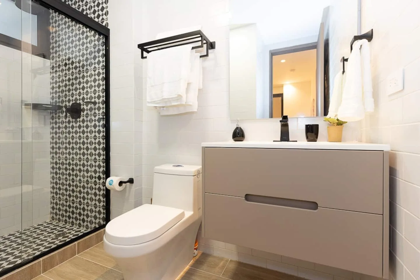 The Elegant Condo by AcoModo @Casco Viejo