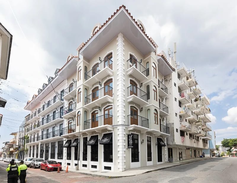 The Elegant Condo by AcoModo @Casco Viejo
