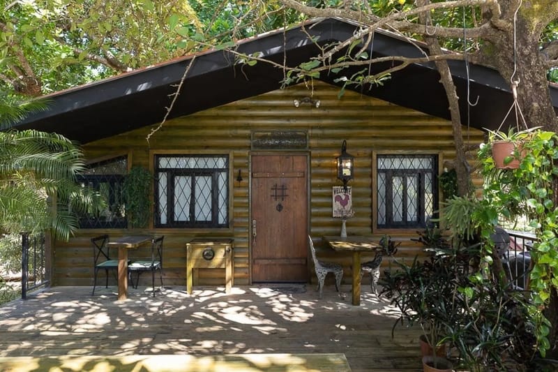 Abuela Totas Cabin #3 by AcoModo
