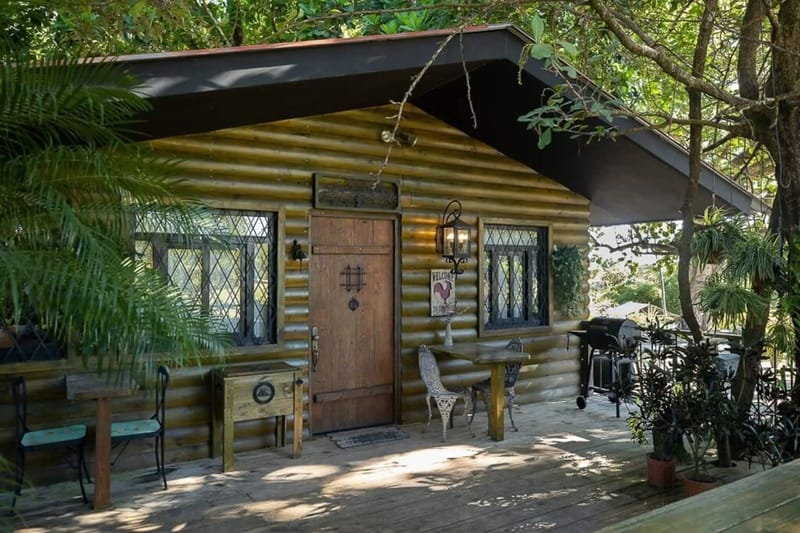 Abuela Totas Cabin #3 by AcoModo