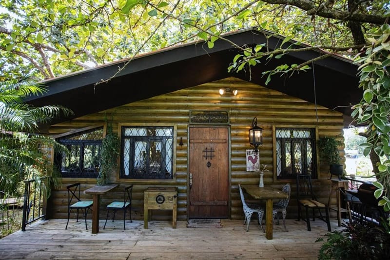 Abuela Totas Cabin #3 by AcoModo
