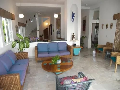 AK-09 — Akumal Beach Home on the Maya Riviera