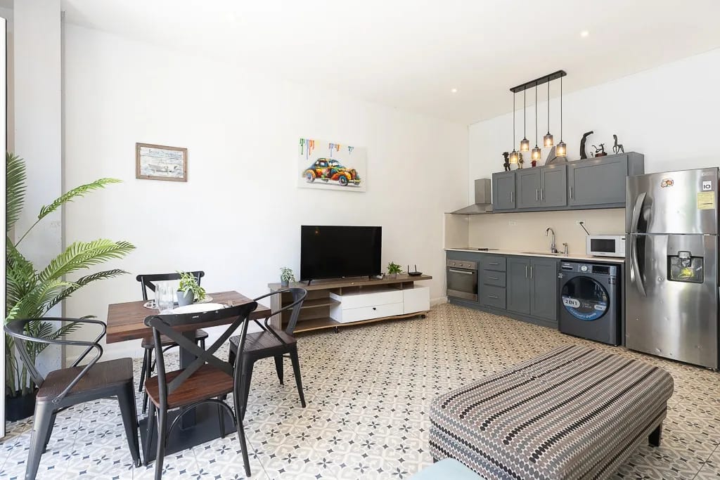 The Legacy Condo @Casco Viejo