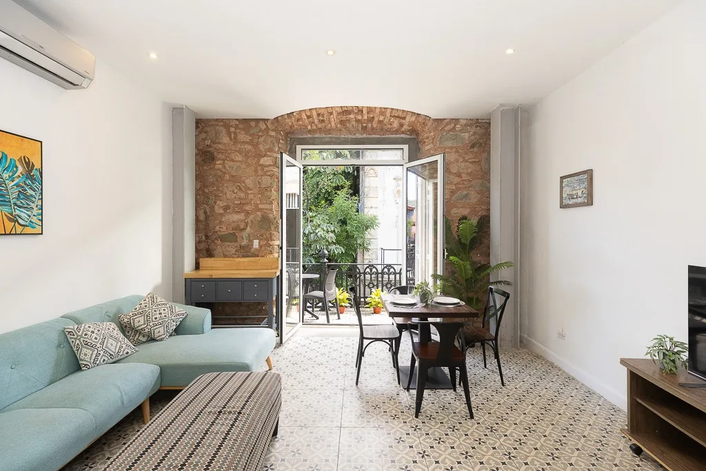The Legacy Condo @Casco Viejo