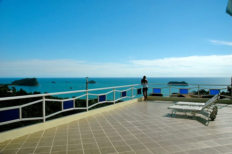 MA-25 — Ocean View Family Villa