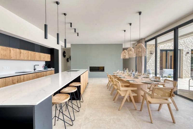 Cocina y comedor