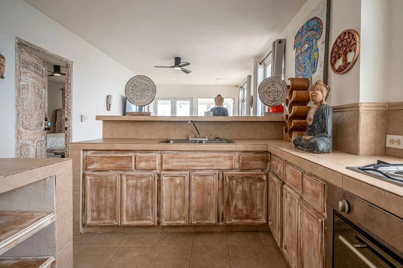 Casa del Mar by AcoModo (Ocean-Front Bocas Villa)