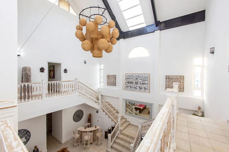 Casa del Mar by AcoModo (Ocean-Front Bocas Villa)