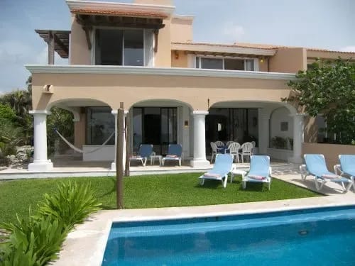 MXAV-05 — Puerto Aventuras Beach House with Jacuzzi