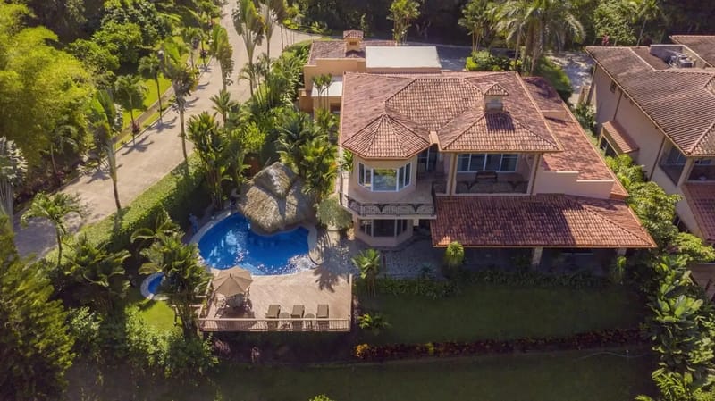 JA-23 — Luxurious and spacious Jungle Villa