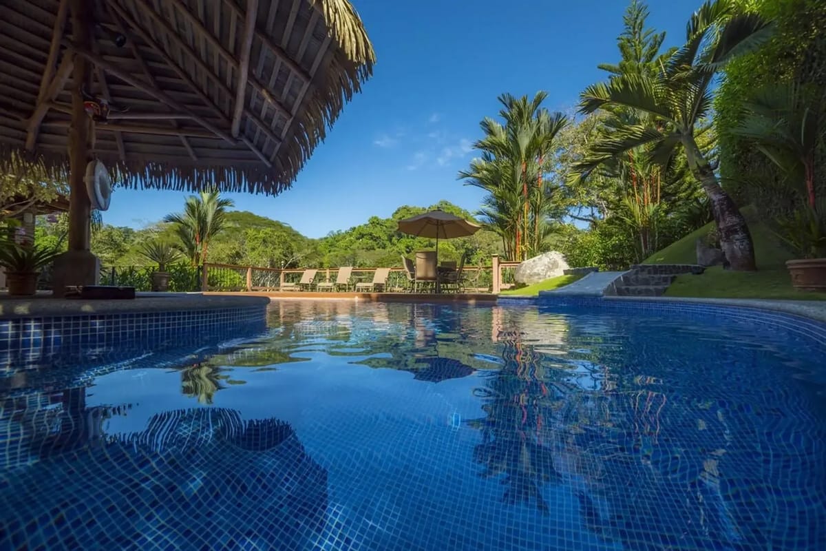 JA-23 — Luxurious and spacious Jungle Villa