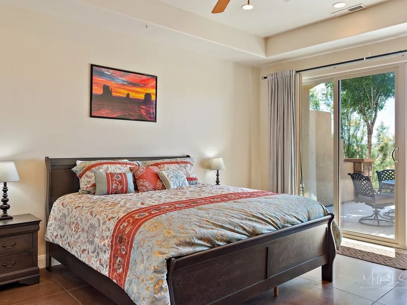 Above Par — property gallery