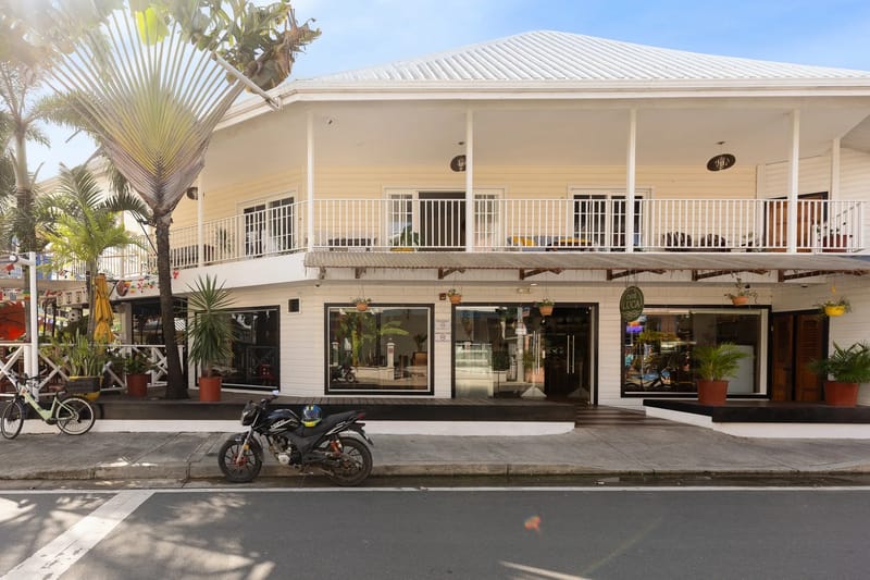 Marea 8 | Bocas Town
