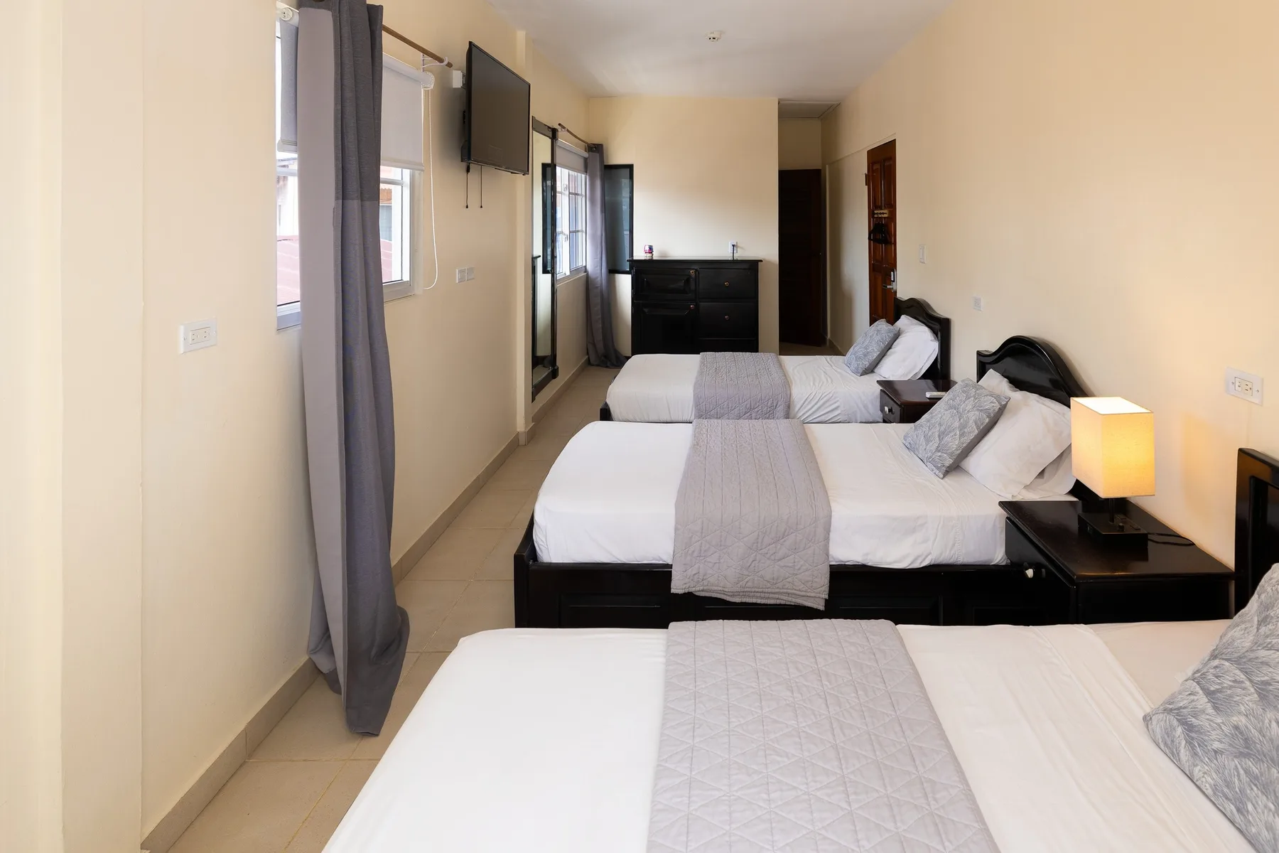 Marea 8 | Bocas Town