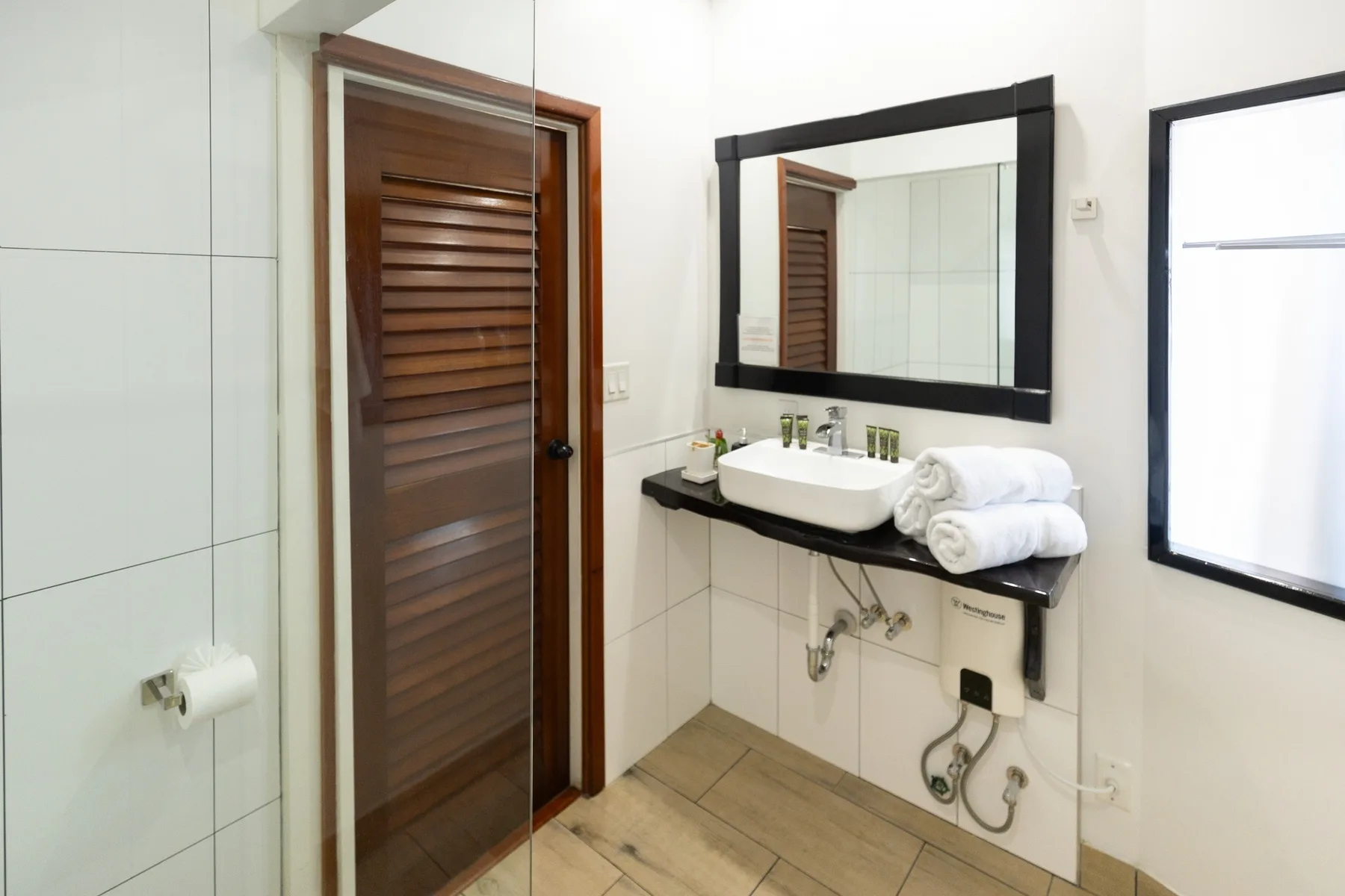 Marea 8 | Bocas Town