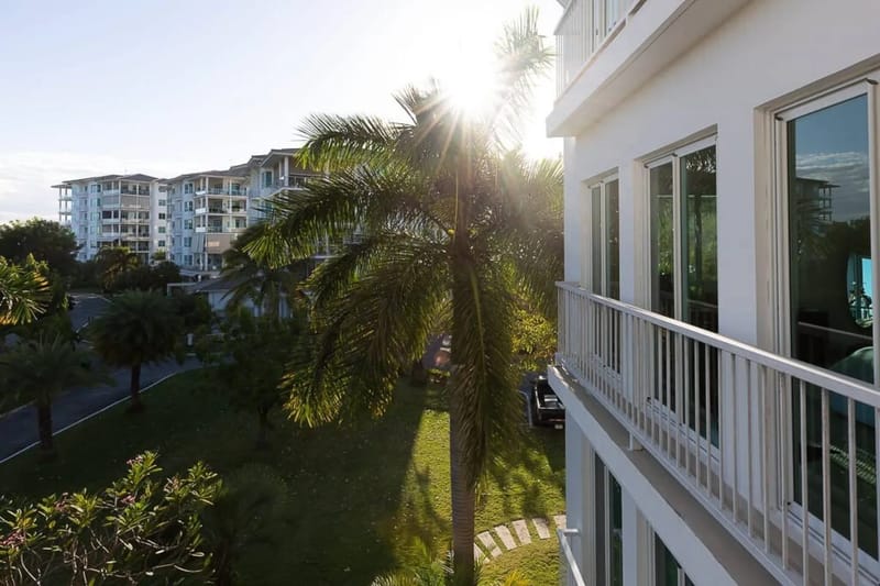 The Beach-Front Condo by AcoModo @Bijao
