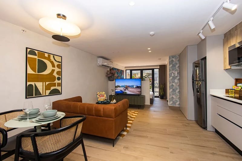 The York by AcoModo @Casco Viejo