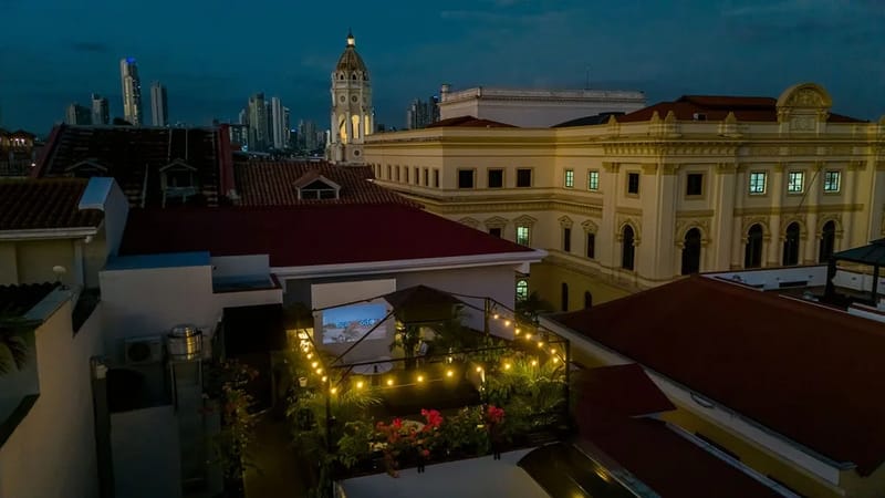 The York by AcoModo @Casco Viejo