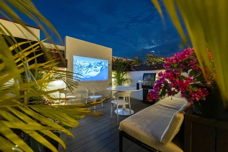 The York by AcoModo @Casco Viejo