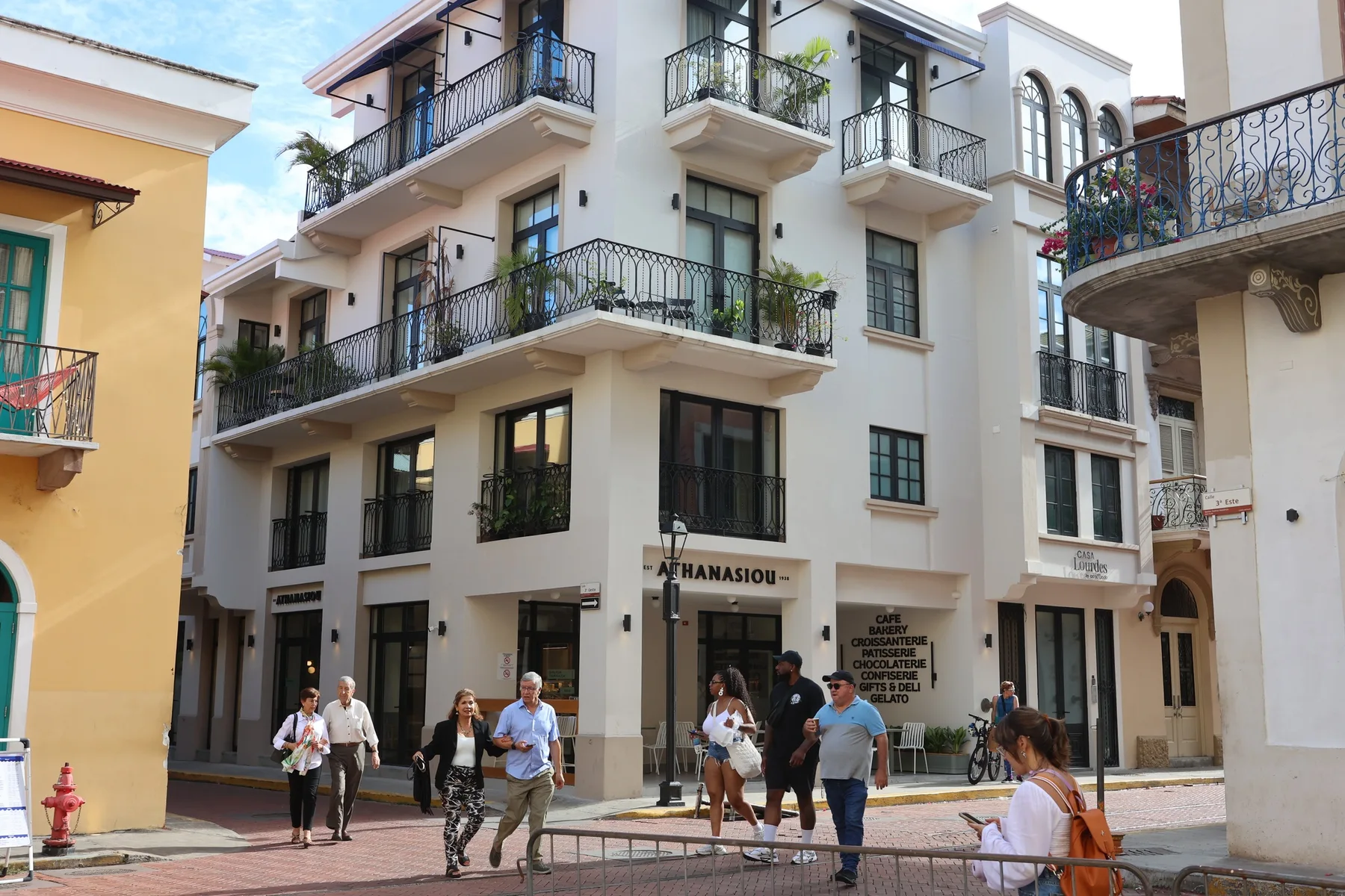The York by AcoModo @Casco Viejo