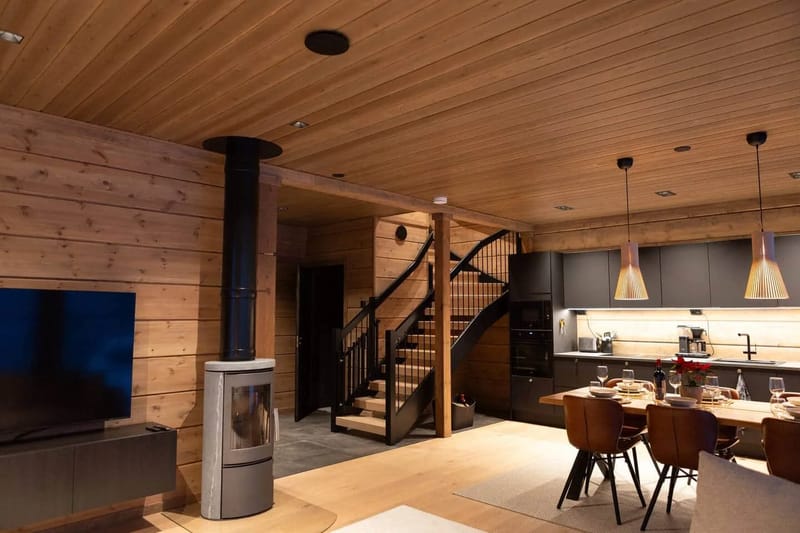 Cocina y chimenea