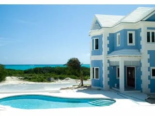 BH-10 — Bahamas Rental Home With Cable TV