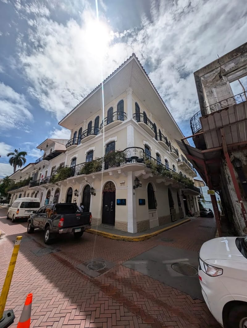 The Don Quixote Loft by AcoModo (Ocean View)