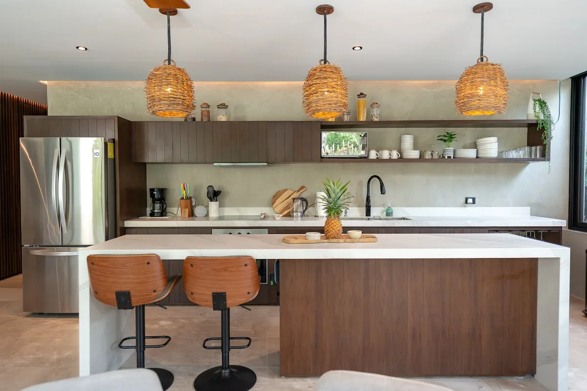 Luxury 2BD w/ Private Pool + Home Theatre