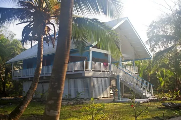 BT-04 — Bocas Del Toro Tropical Island Getaway