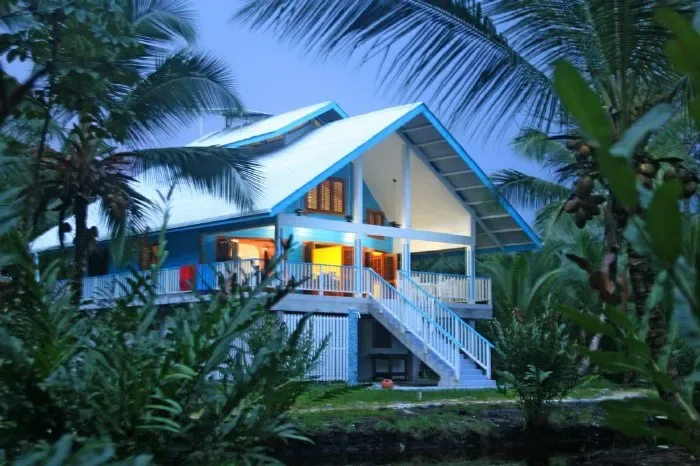BT-04 — Bocas Del Toro Tropical Island Getaway
